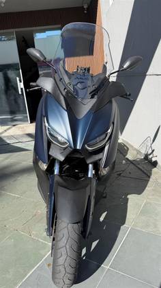 YAMAHA XMAX 250 CONNECTED ABS YAMAHA XMAX 250 CONNECTED ABS